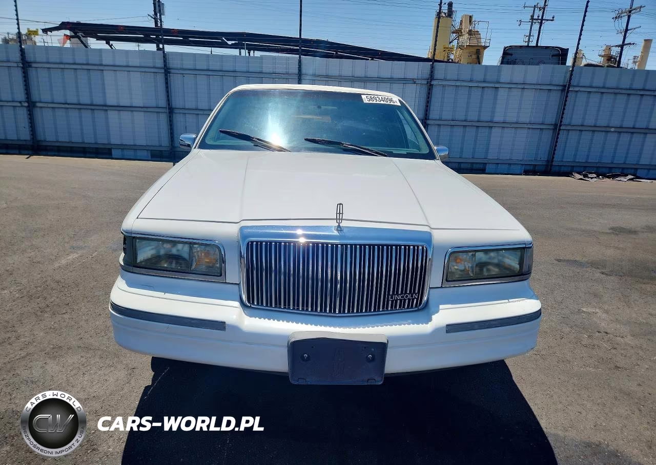 1990 Lincoln Town Car VIN:1LNCM81F4LY774661 - 5