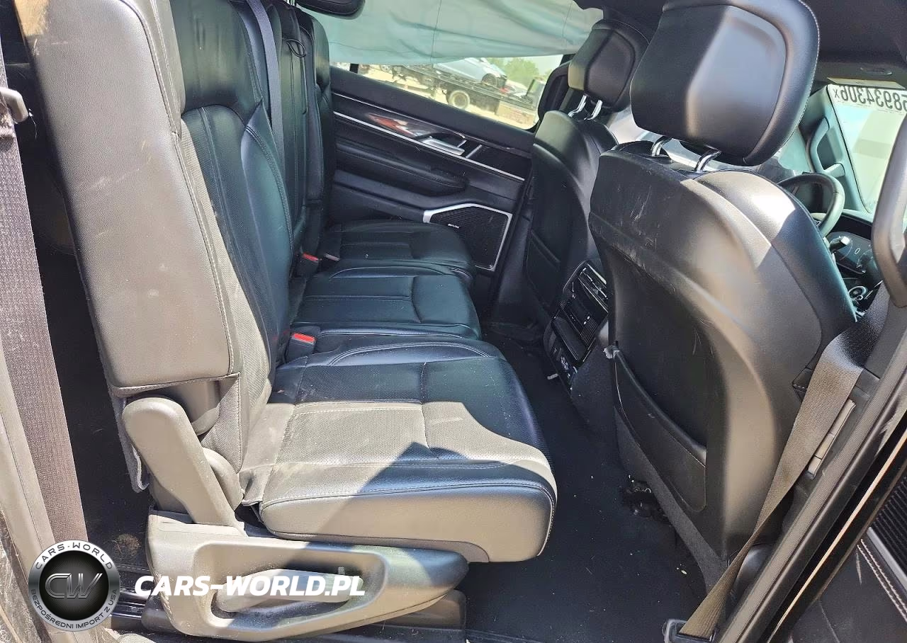 2022 Jeep Wagoneer Series I VIN:1C4SJVAT7NS191990 - 11