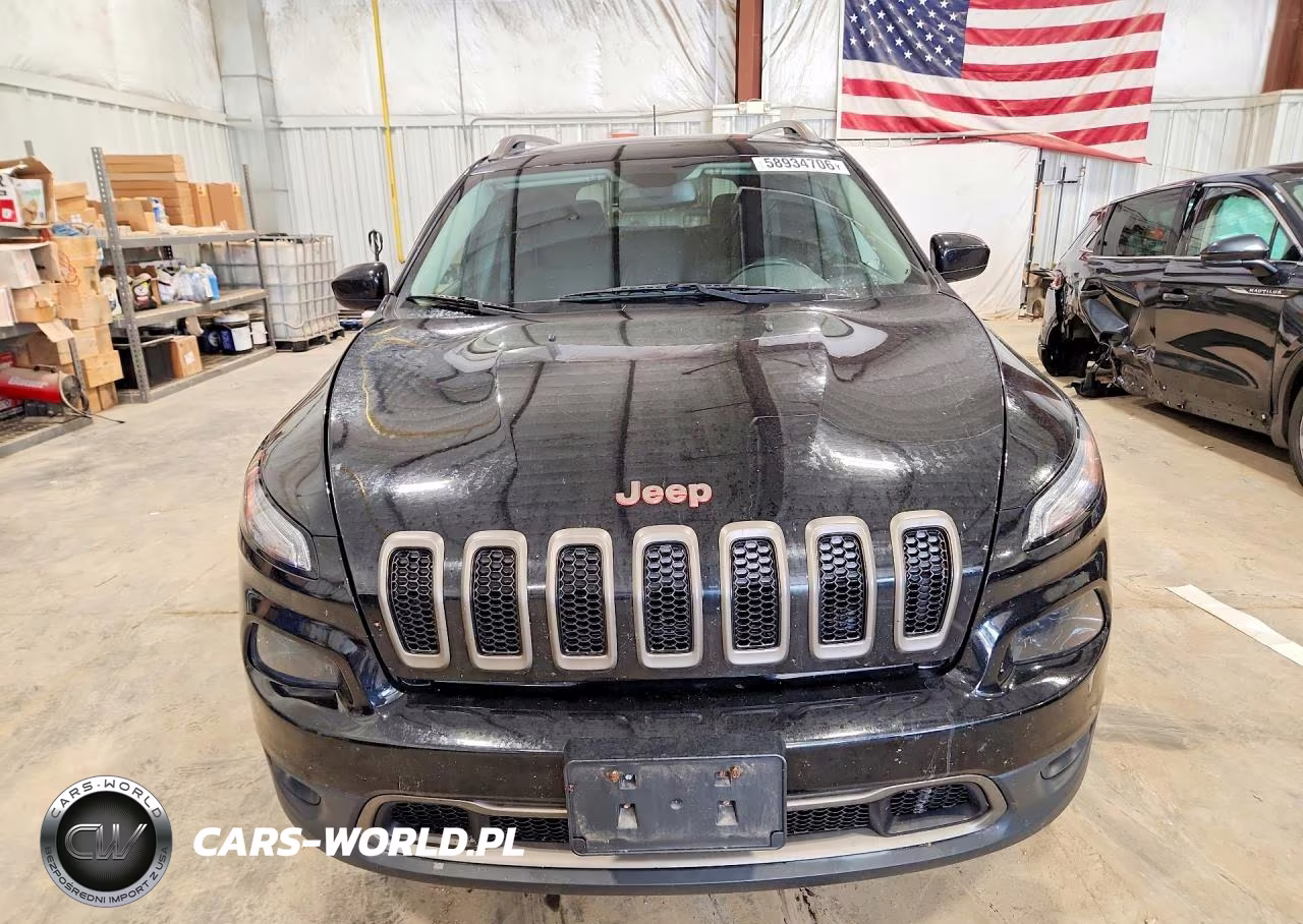 2017 Jeep Cherokee Latitude VIN:1C4PJMCB5HW574831 - 5