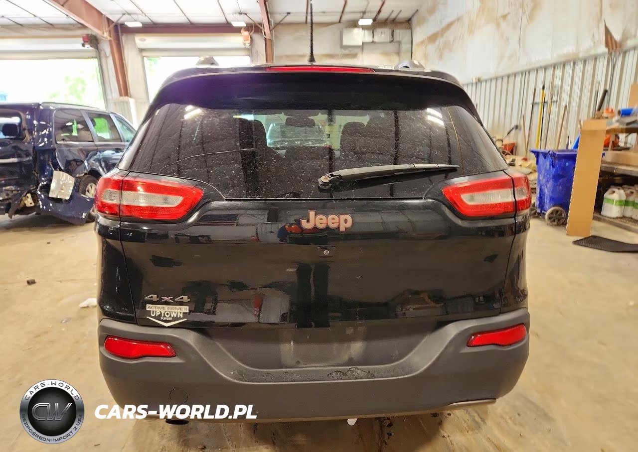 2017 Jeep Cherokee Latitude VIN:1C4PJMCB5HW574831 - 6