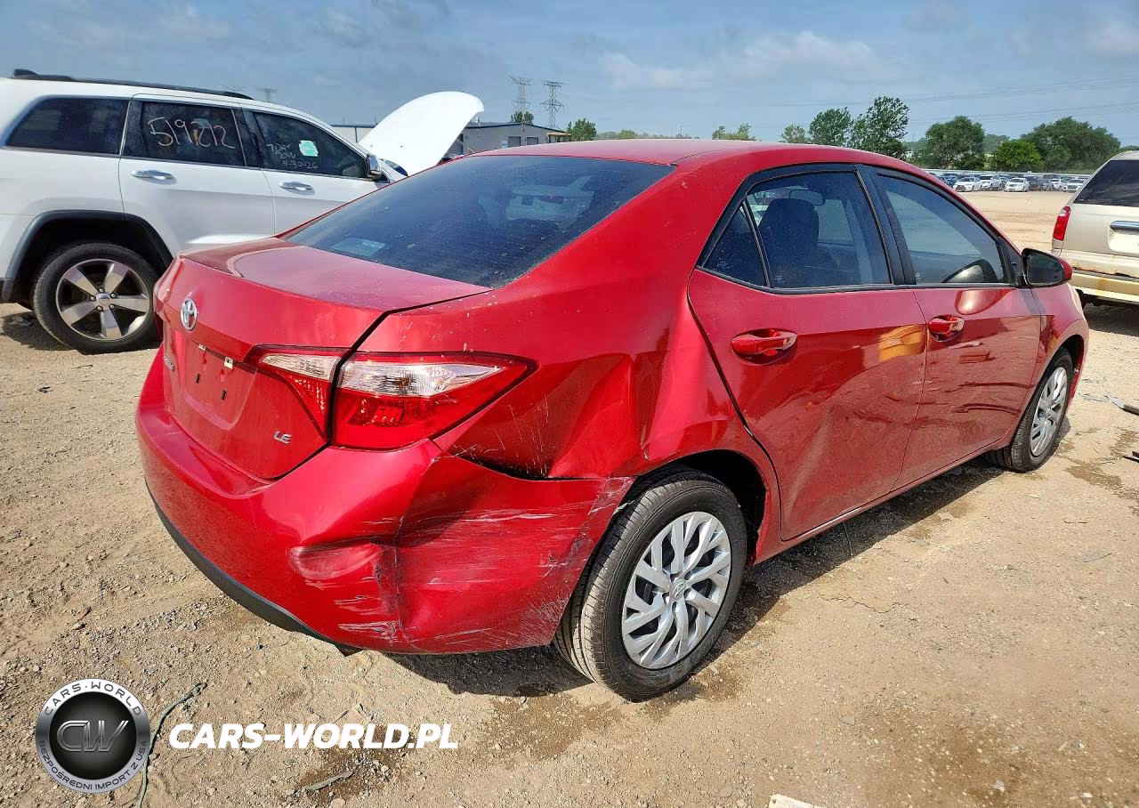 2017 Toyota Corolla Le VIN:5YFBURHE1HP666089 - 3