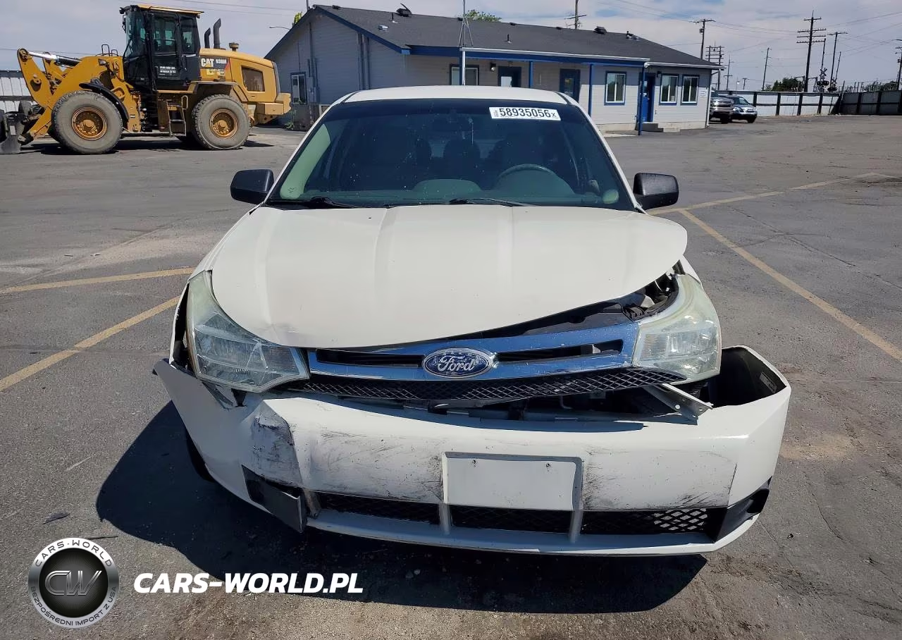 2010 Ford Focus Se VIN:1FAHP3FN8AW270584 - 5