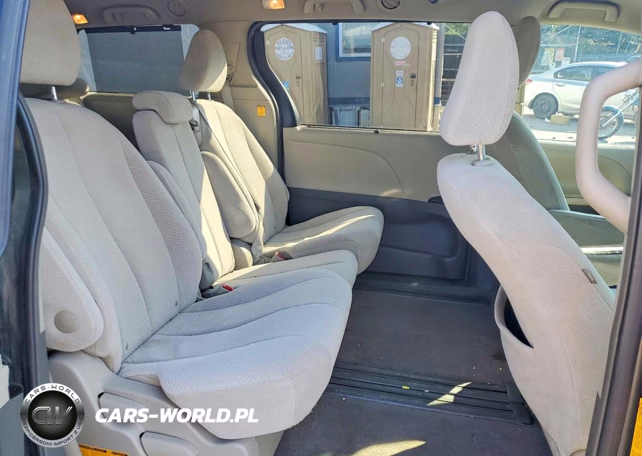 2012 Toyota Sienna Le VIN:5TDKK3DC3CS186739 - 11
