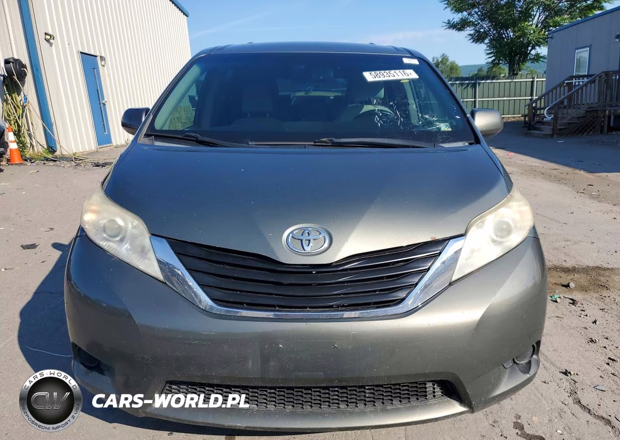 2012 Toyota Sienna Le VIN:5TDKK3DC3CS186739 - 5
