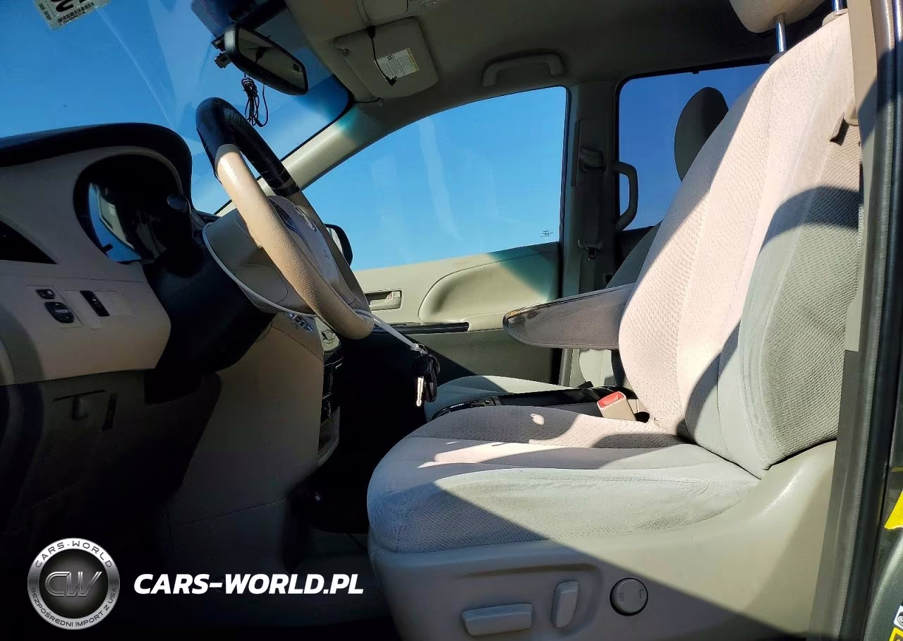 2012 Toyota Sienna Le VIN:5TDKK3DC3CS186739 - 7
