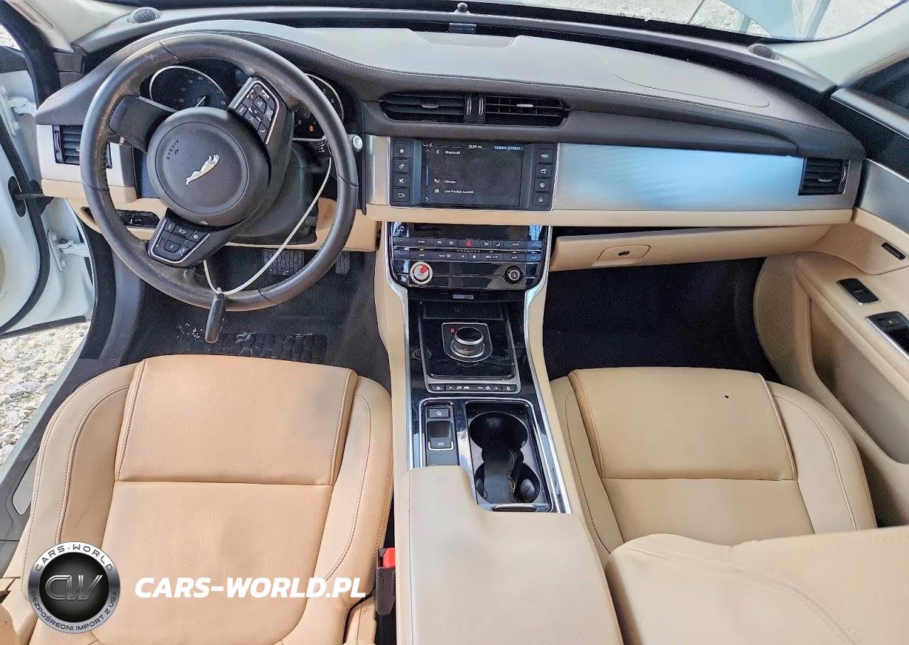 2018 Jaguar Xf 25T VIN:SAJBS4FX7JCY54340 - 8