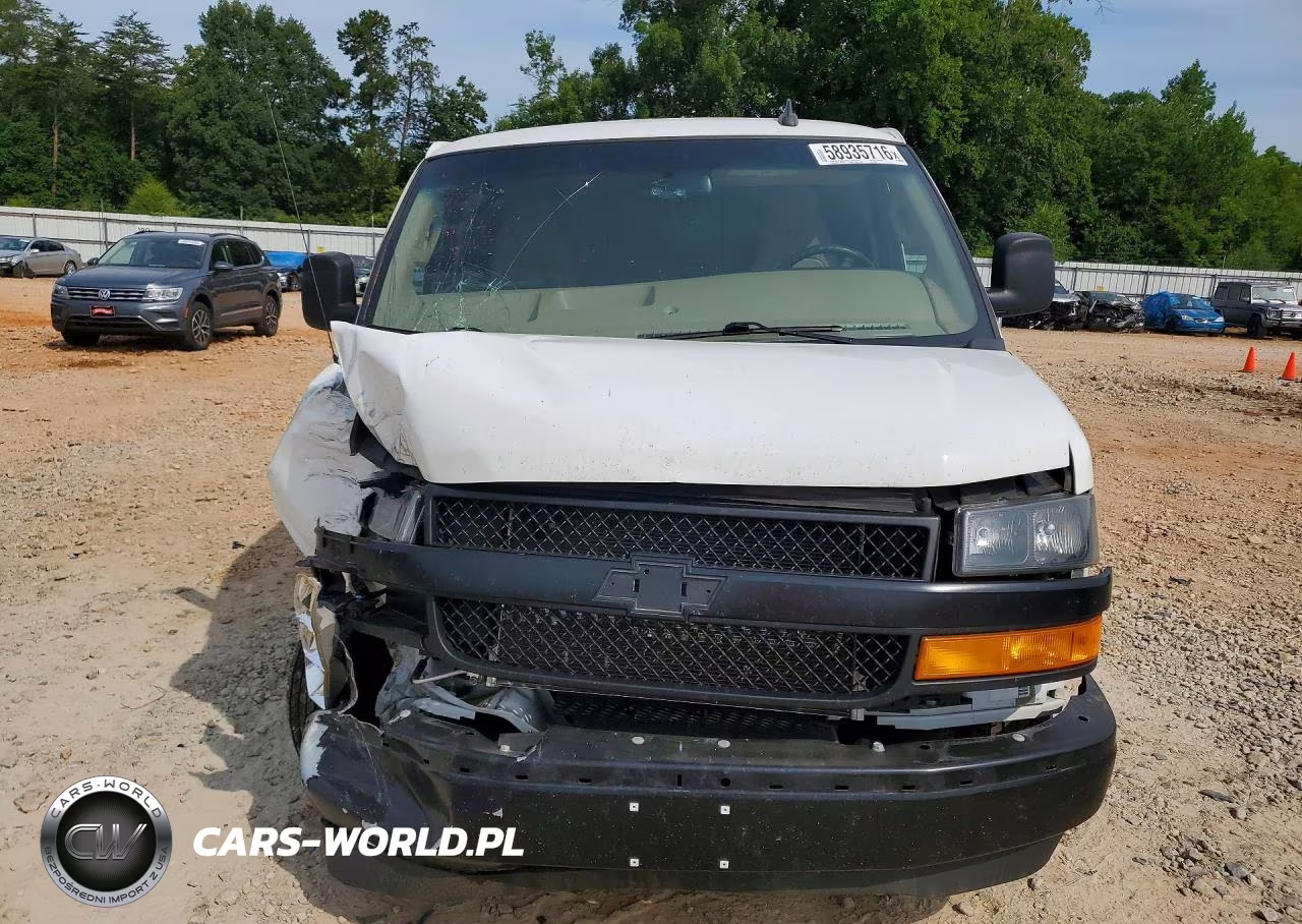 2023 Chevrolet Express G2500 VIN:1GCWGAFP0P1249791 - 5