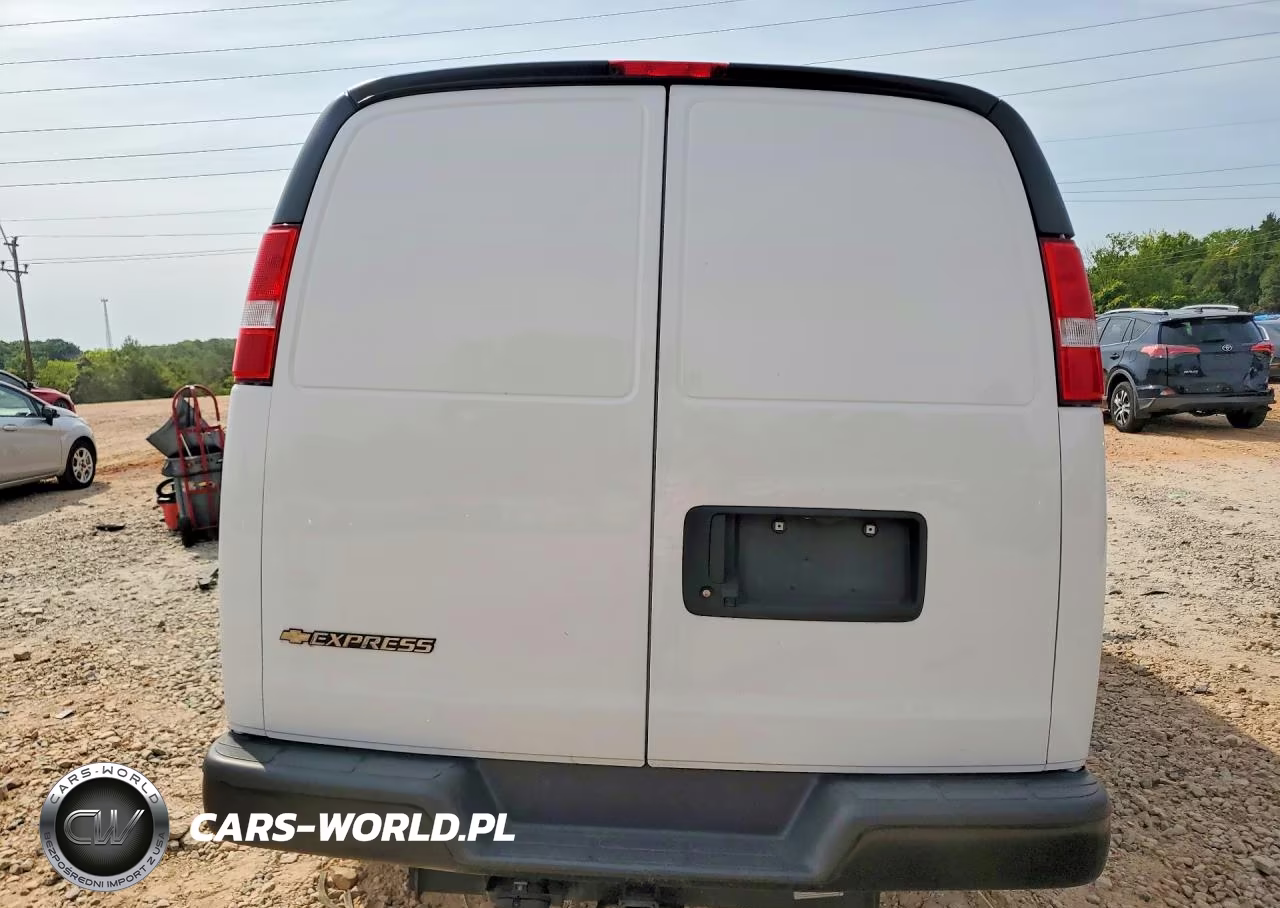 2023 Chevrolet Express G2500 VIN:1GCWGAFP0P1249791 - 6