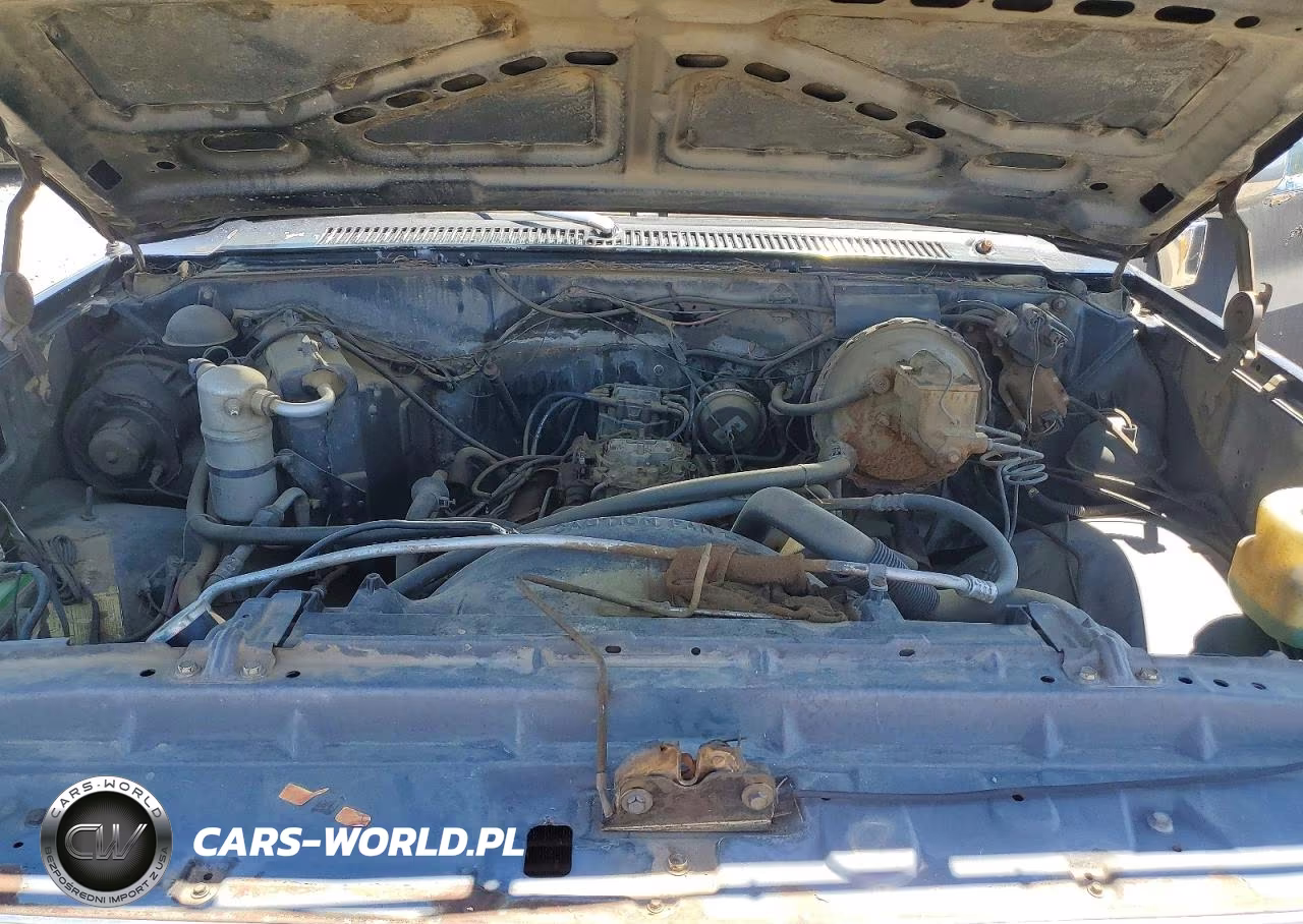 1983 Chevrolet K20 VIN:1GCGK24M8DJ120548 - 11