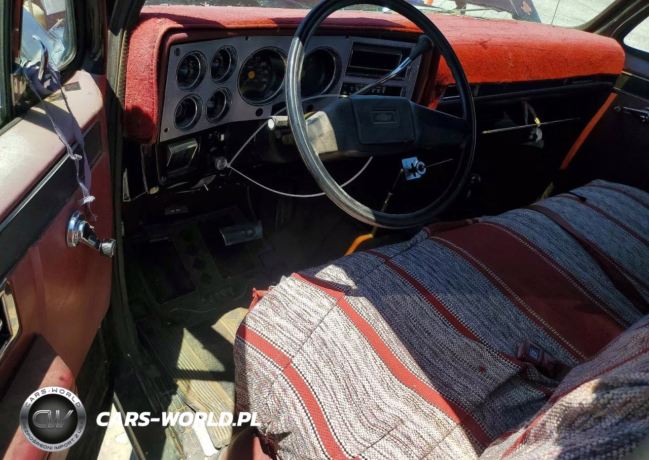 1983 Chevrolet K20 VIN:1GCGK24M8DJ120548 - 8