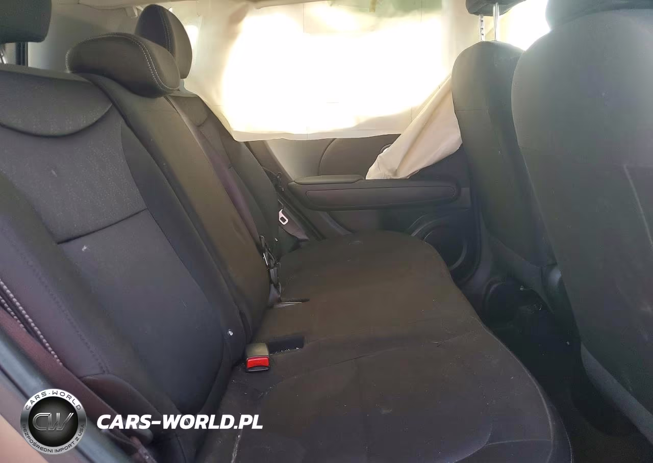 2016 Kia Soul Base VIN:KNDJN2A22G7409023 - 10