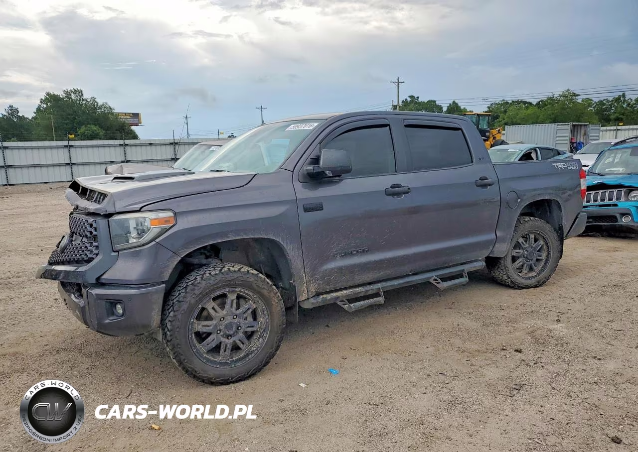 2018 Toyota Tundra Crewmax Sr5
