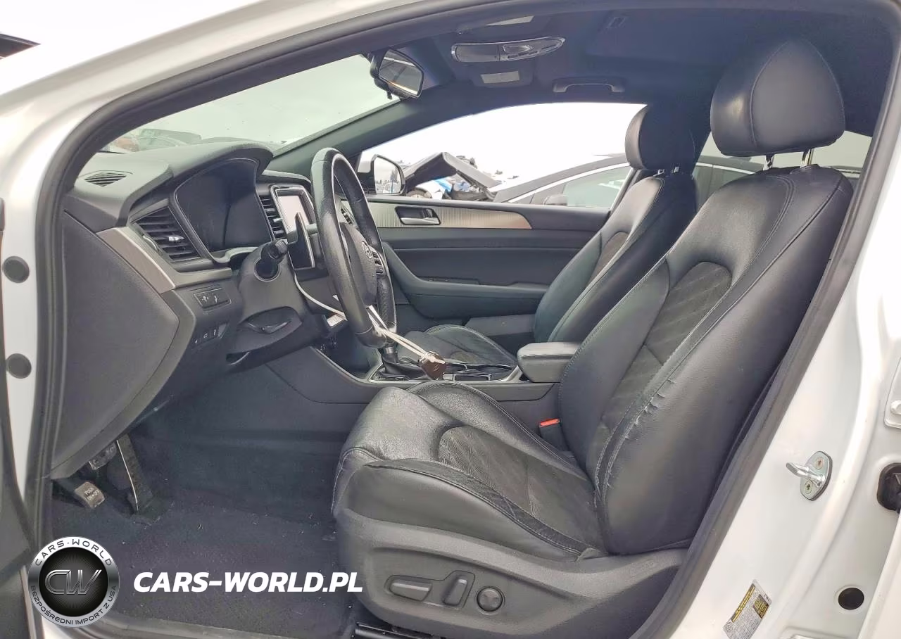 2018 Hyundai Sonata Sport 2.0T VIN:5NPE34ABXJH694401 - 7