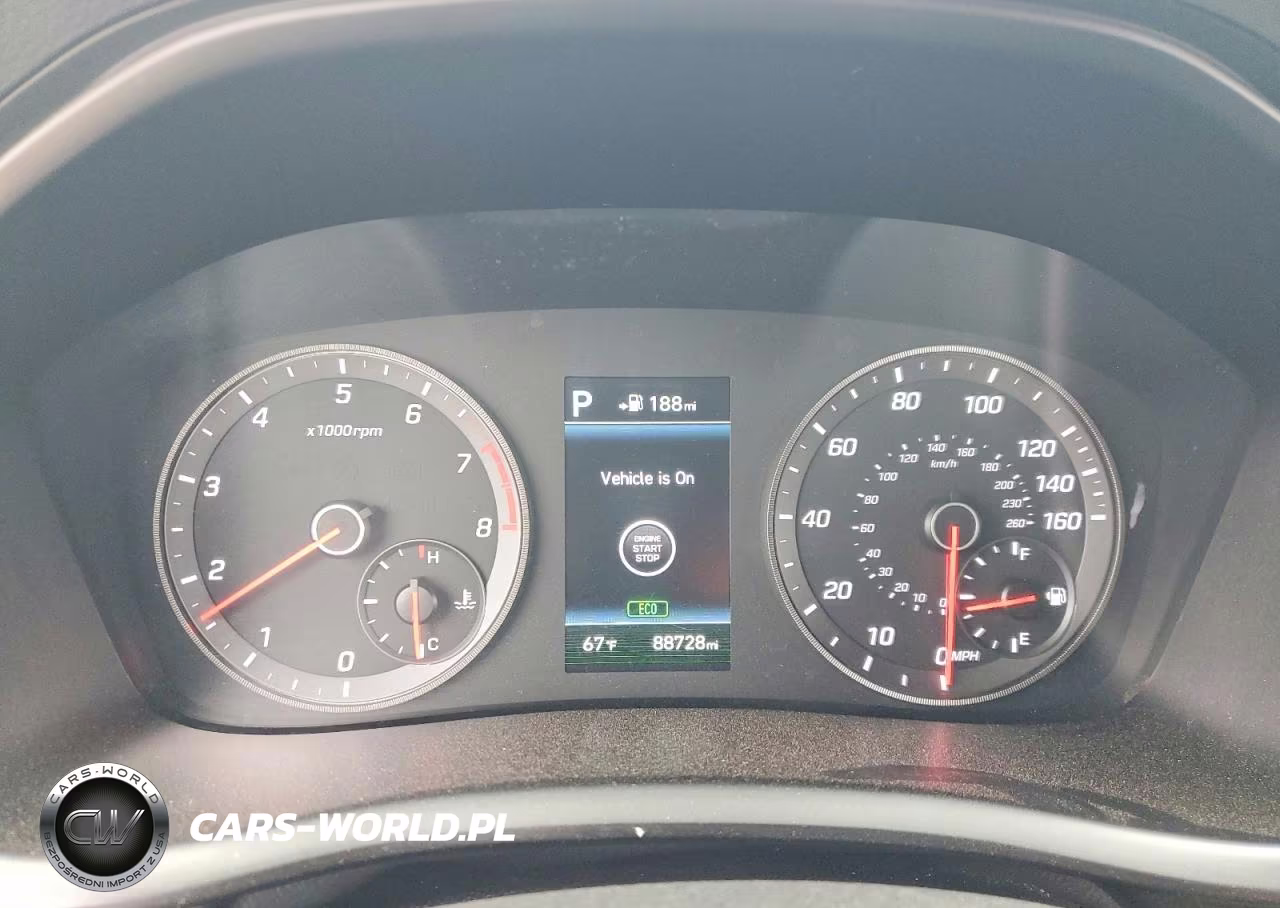 2018 Hyundai Sonata Sport 2.0T VIN:5NPE34ABXJH694401 - 9