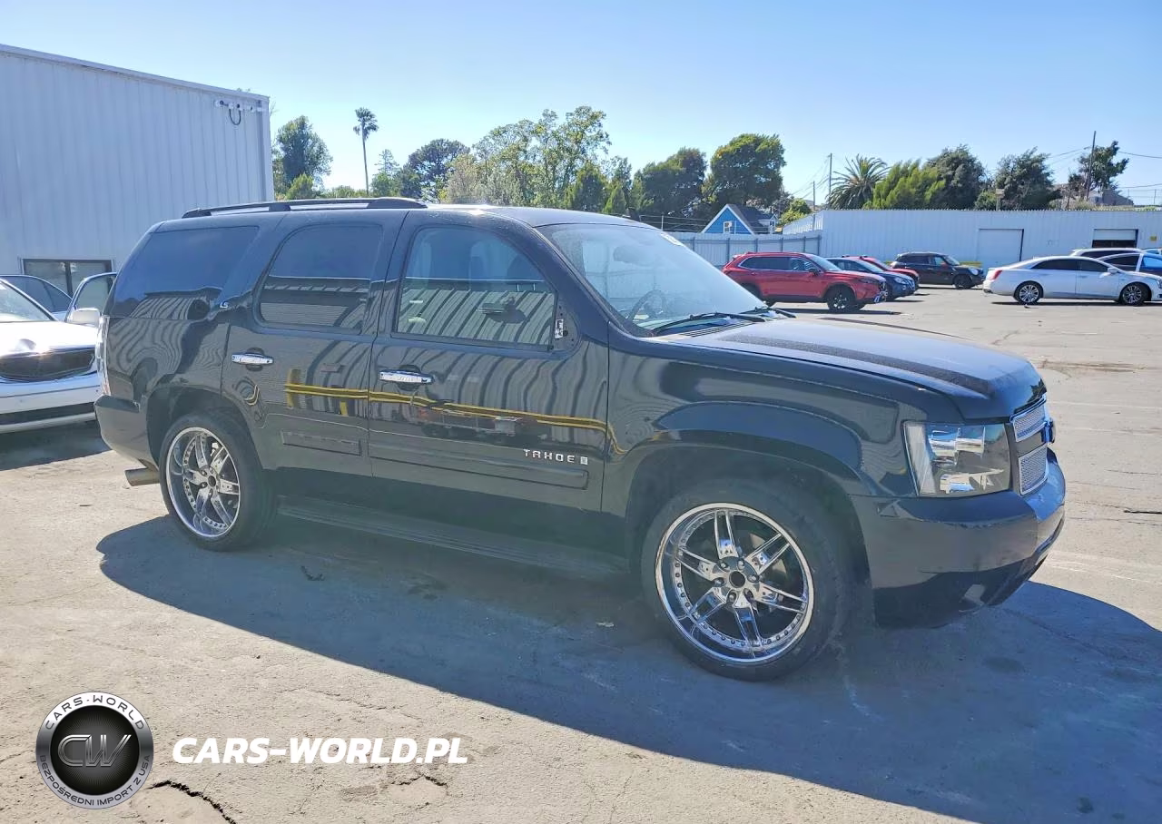 2007 Chevrolet Tahoe C1500 VIN:1GNFC13C97R406126 - 4