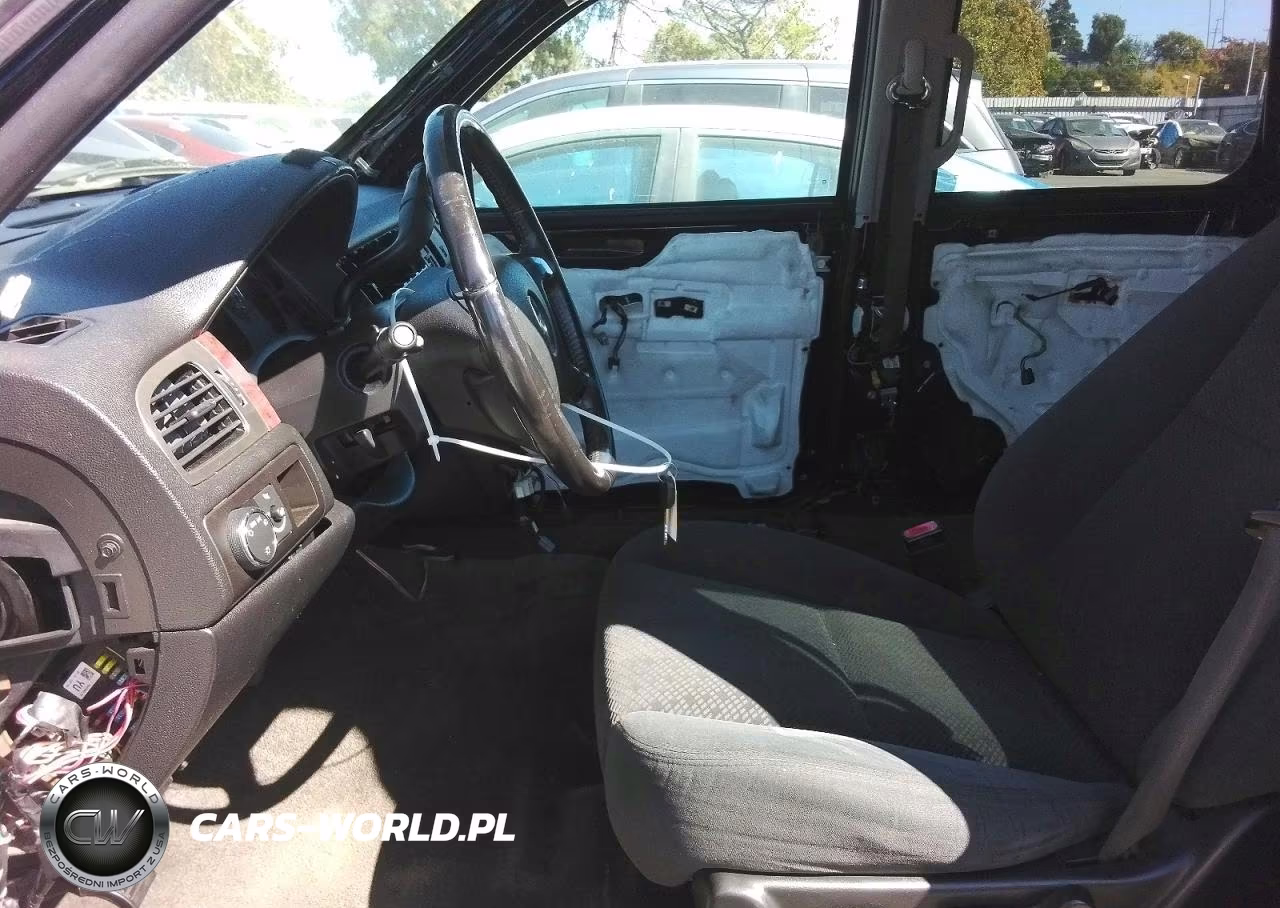 2007 Chevrolet Tahoe C1500 VIN:1GNFC13C97R406126 - 7