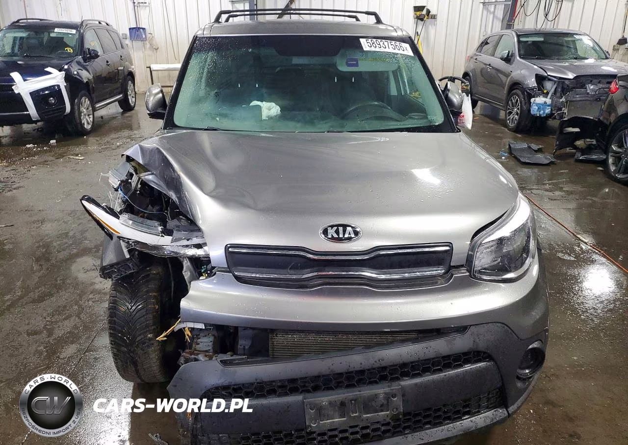 2017 Kia Soul Base VIN:KNDJN2A2XH7412415 - 5
