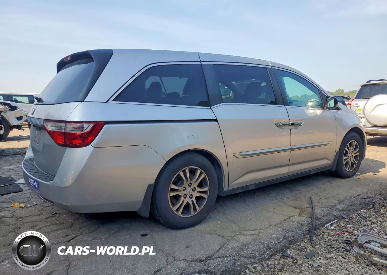 2013 Honda Odyssey Exl VIN:5FNRL5H66DB036979 - 3