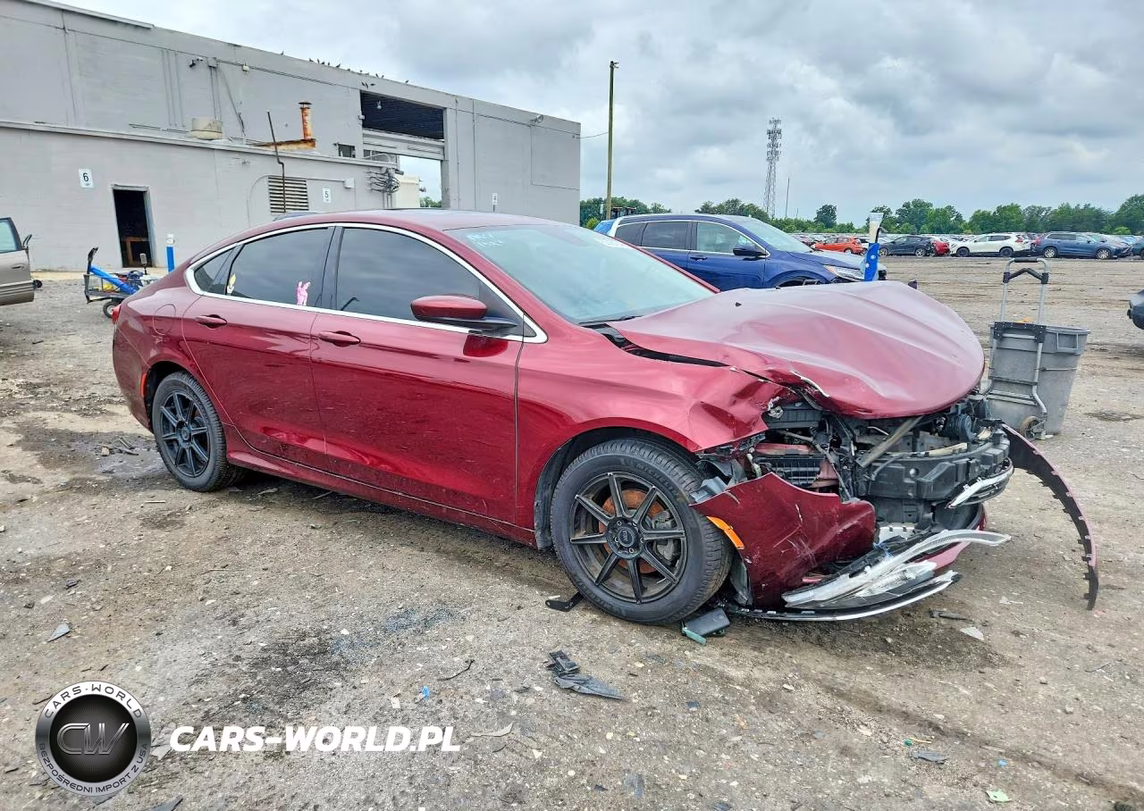 2015 Chrysler 200 Limited VIN:1C3CCCAB0FN678009 - 4