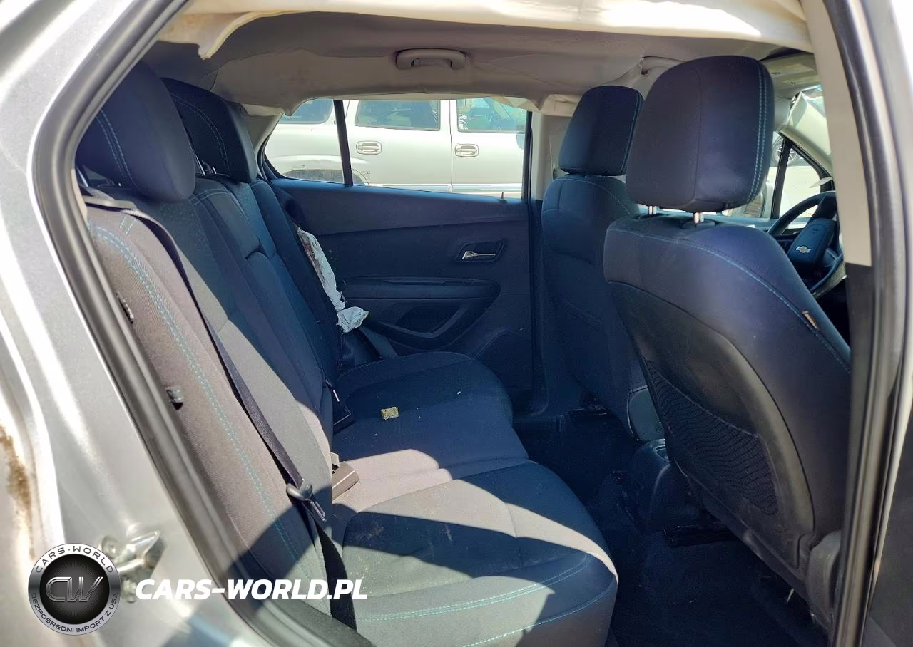 2015 Chevrolet Trax Ls VIN:3GNCJKSB8FL242980 - 10