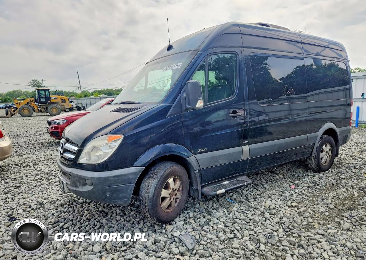 2010 Mercedes-Benz Sprinter 2500