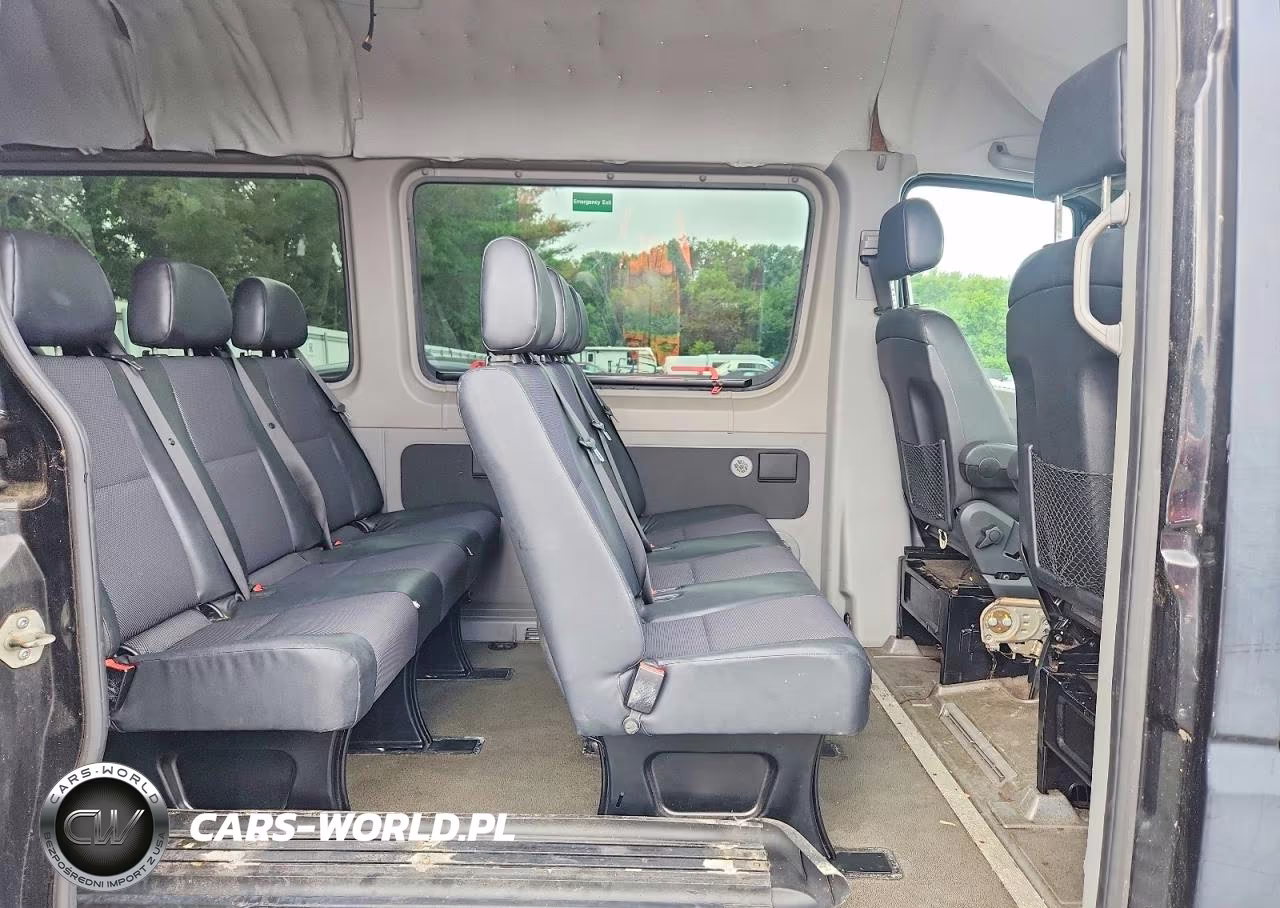 2010 Mercedes-Benz Sprinter 2500 VIN:WDZPE7CCXA5478817 - 11