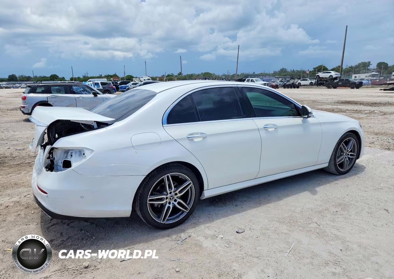 2020 Mercedes-Benz E 350 VIN:WDDZF8DB6LA723565 - 3