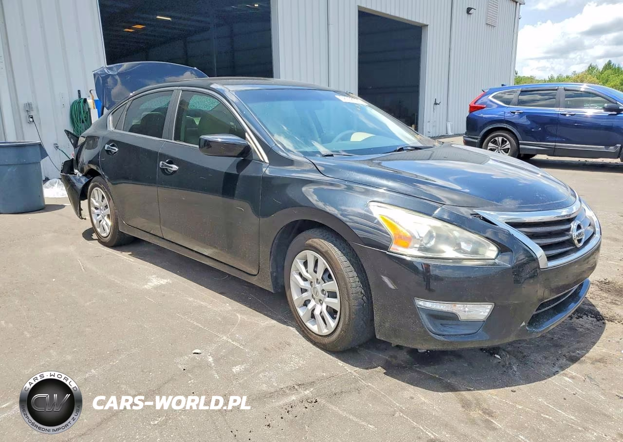 2014 Nissan Altima 2.5 S VIN:1N4AL3AP2EC164273 - 4
