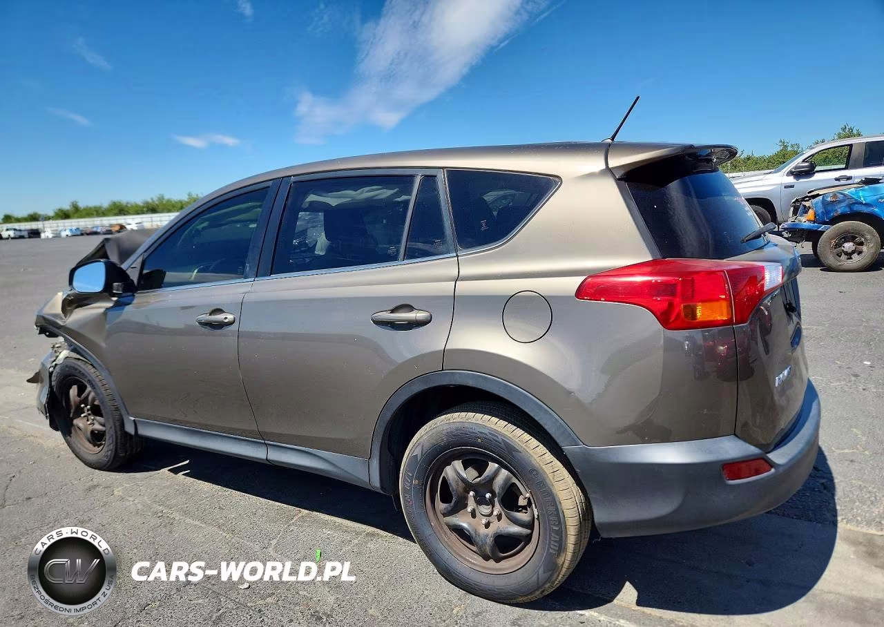 2015 Toyota Rav4 Le VIN:JTMZFREV8FD064335 - 2