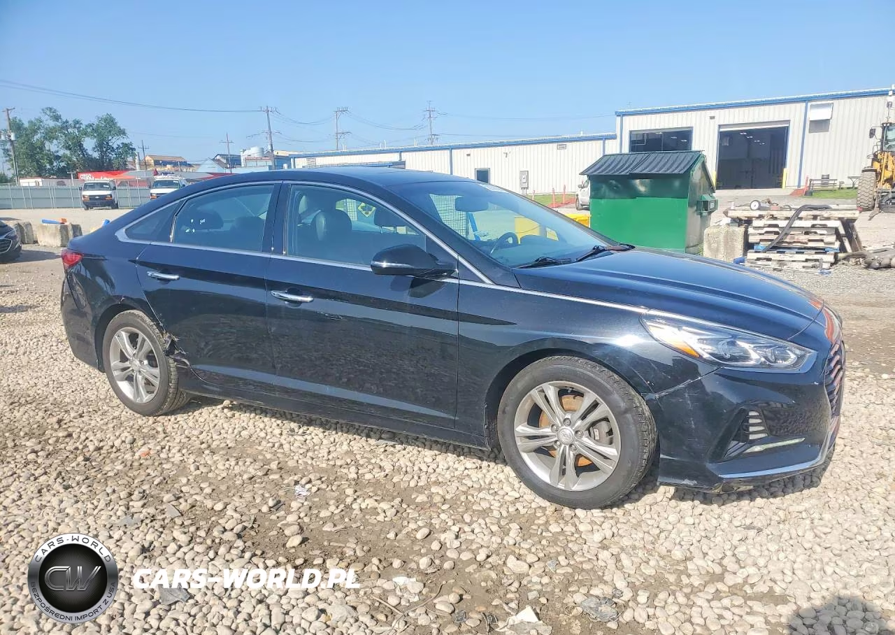 2018 Hyundai Sonata Limited VIN:5NPE34AF5JH686290 - 4