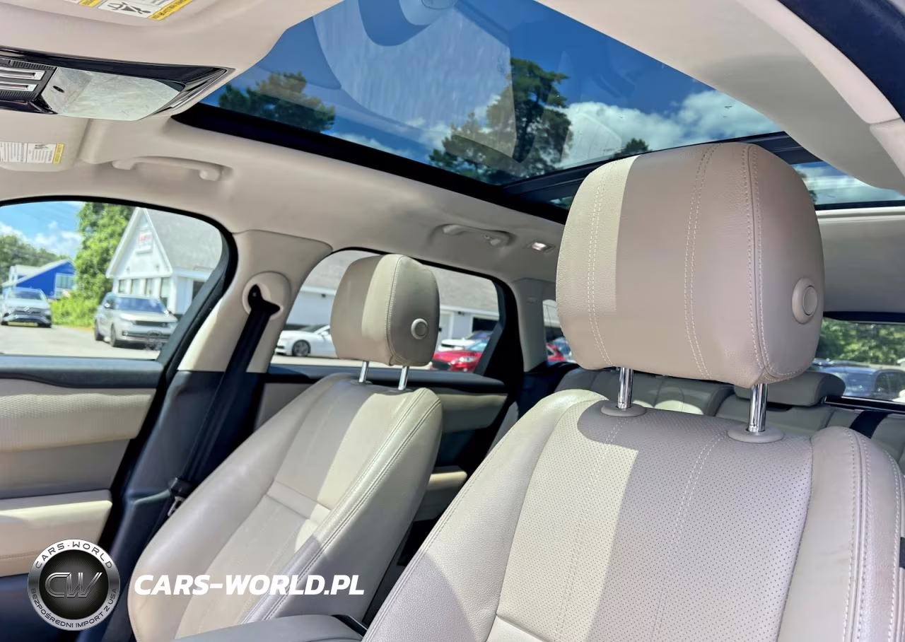 2019 Land Rover Range Rover Velar S VIN:SALYB2EX3KA781326 - 9