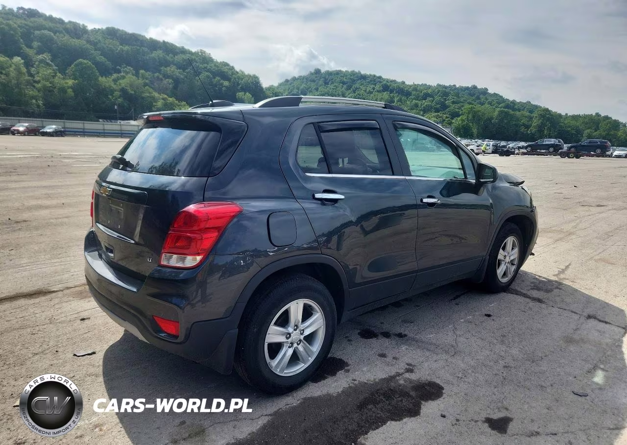 2019 Chevrolet Trax 1Lt VIN:3GNCJLSB2KL308732 - 3