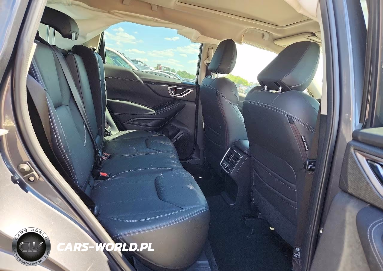 2021 Subaru Forester Touring VIN:JF2SKAXC5MH487861 - 11
