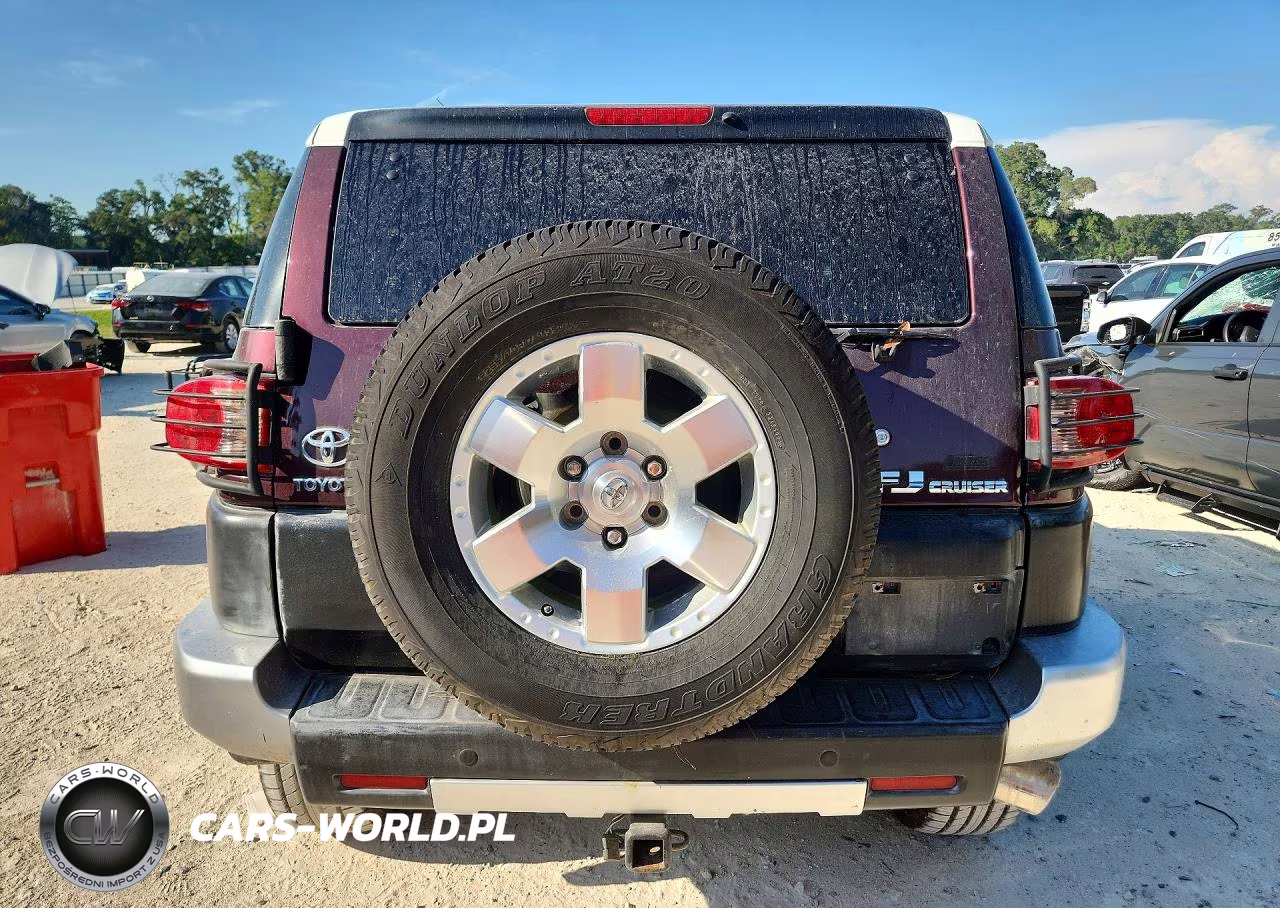 2007 Toyota Fj Cruiser Base VIN:JTEBU11F270066240 - 6