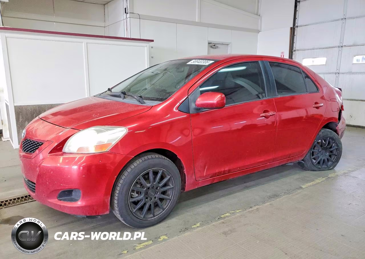 2011 Toyota Yaris Base – zdjęcie 1 z 12