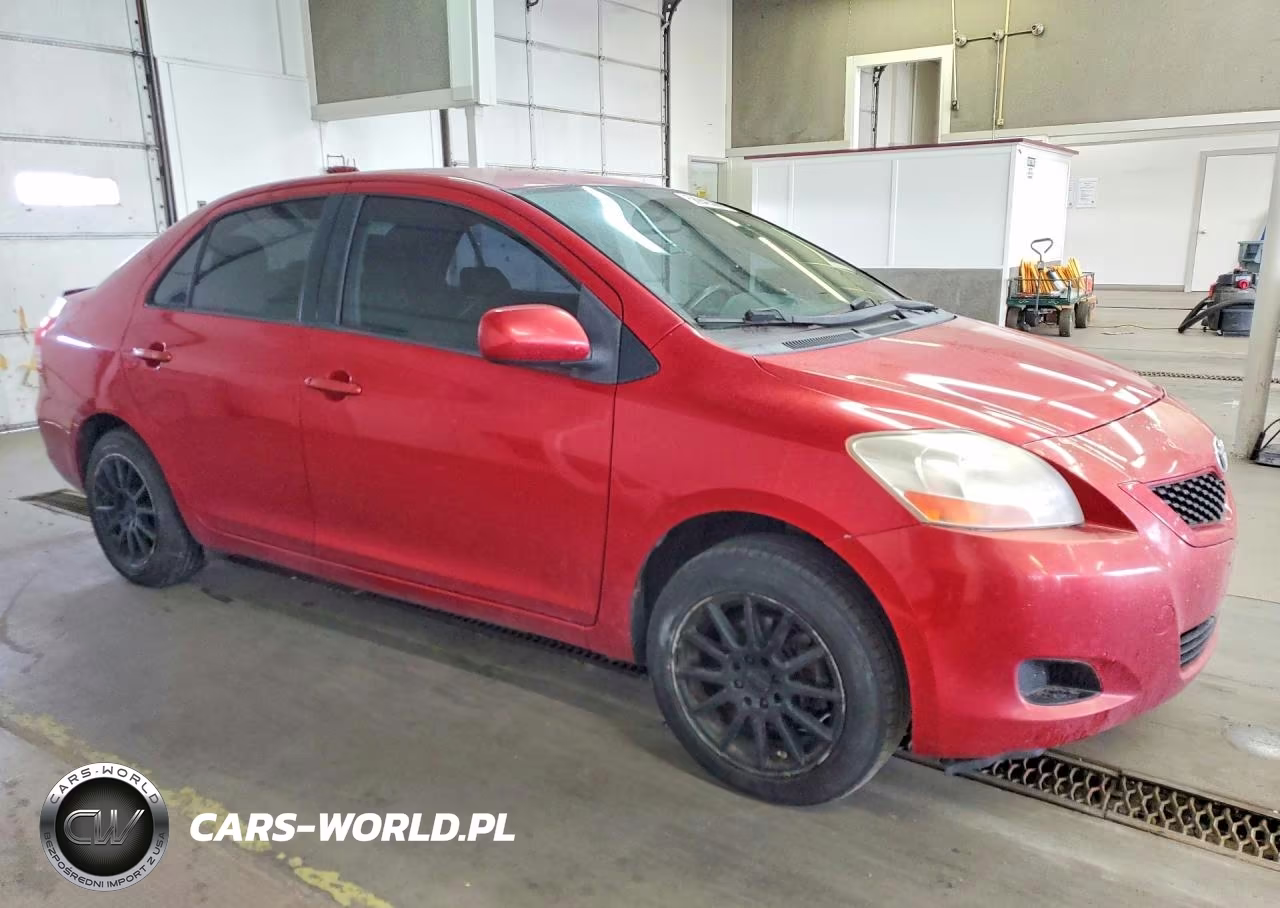 2011 Toyota Yaris Base VIN:JTDBT4K32BL004101 - 4