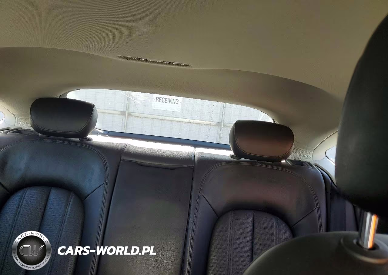 2012 Audi A7 Prestige VIN:WAUSGAFCXCN006985 - 10