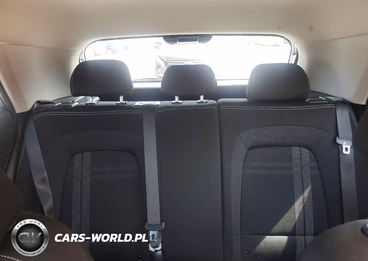 2020 Hyundai Venue Sel VIN:KMHRC8A33LU028129 - 10