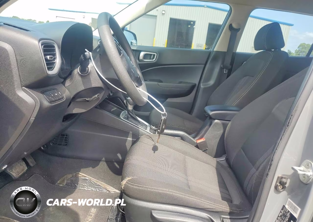 2020 Hyundai Venue Sel VIN:KMHRC8A33LU028129 - 7