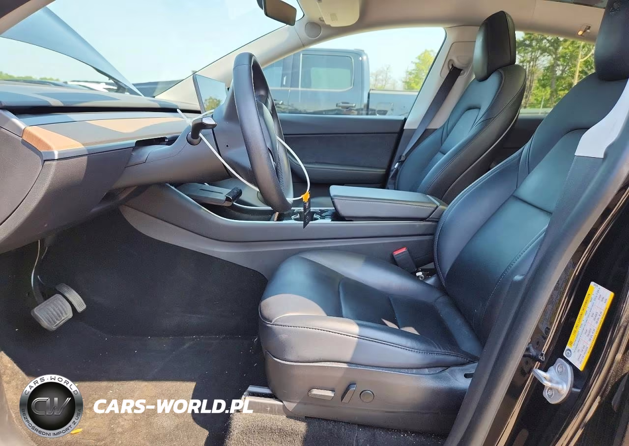 2020 Tesla Model Y VIN:5YJYGDEE7LF026255 - 7