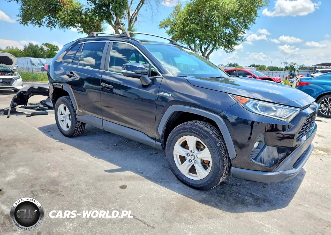 2020 Toyota Rav4 Hybrid Xle VIN:2T3RWRFV8LW052344 - 4