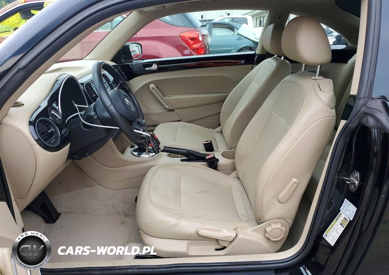 2013 Volkswagen Beetle VIN:3VWJP7AT9DM646803 - 7