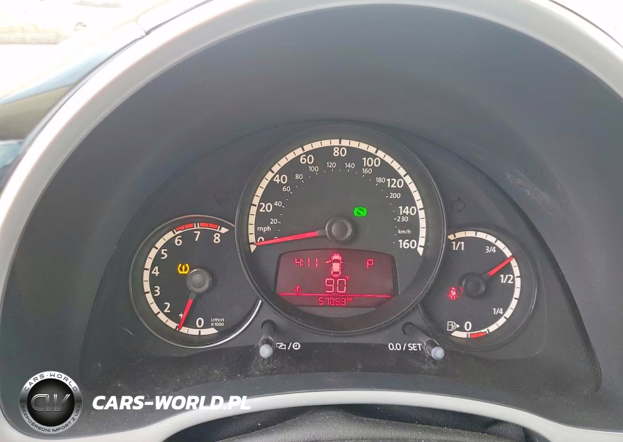 2013 Volkswagen Beetle VIN:3VWJP7AT9DM646803 - 9