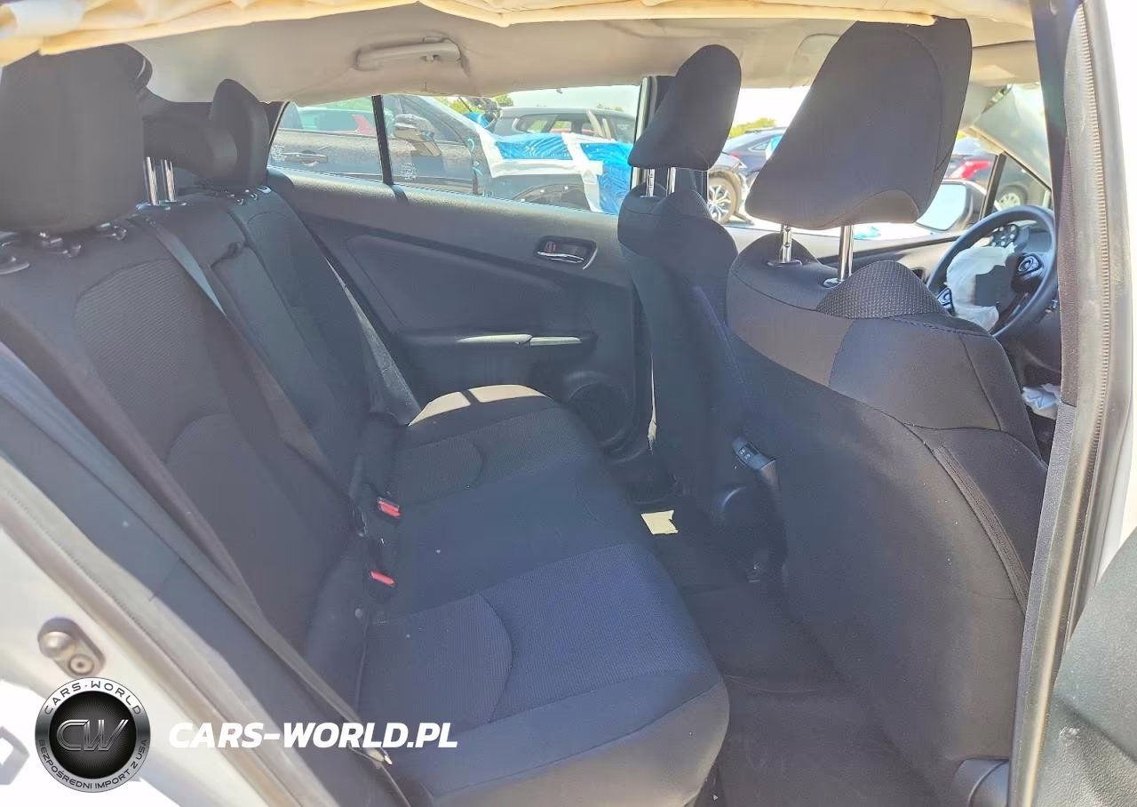 2021 Toyota Prius L Eco VIN:JTDKAMFU3M3127529 - 10
