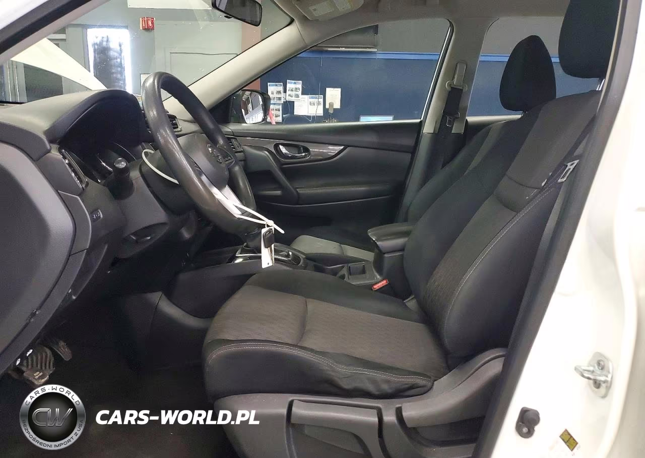2017 Nissan Rogue S VIN:JN8AT2MV3HW014923 - 7