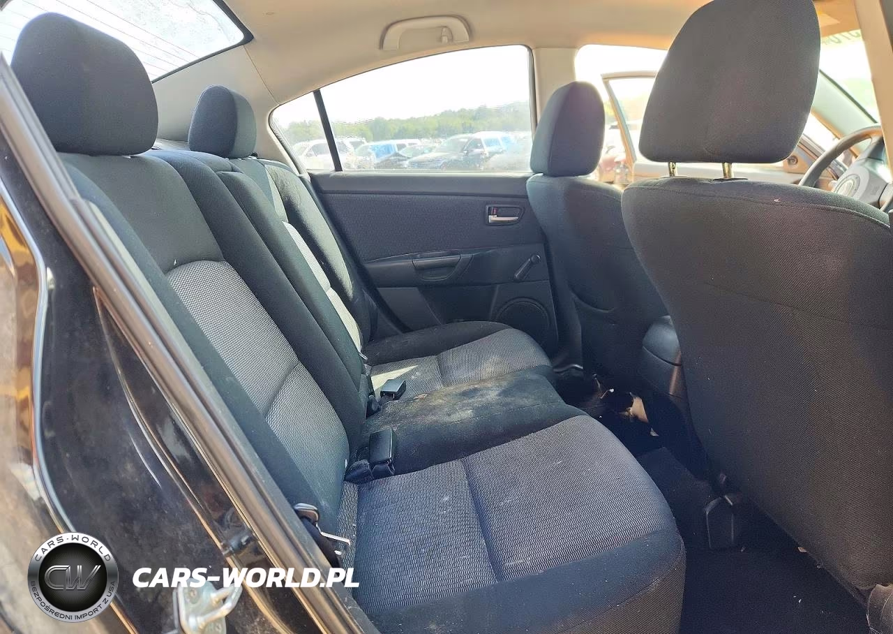 2007 Mazda 3 I VIN:JM1BK12F371692186 - 10