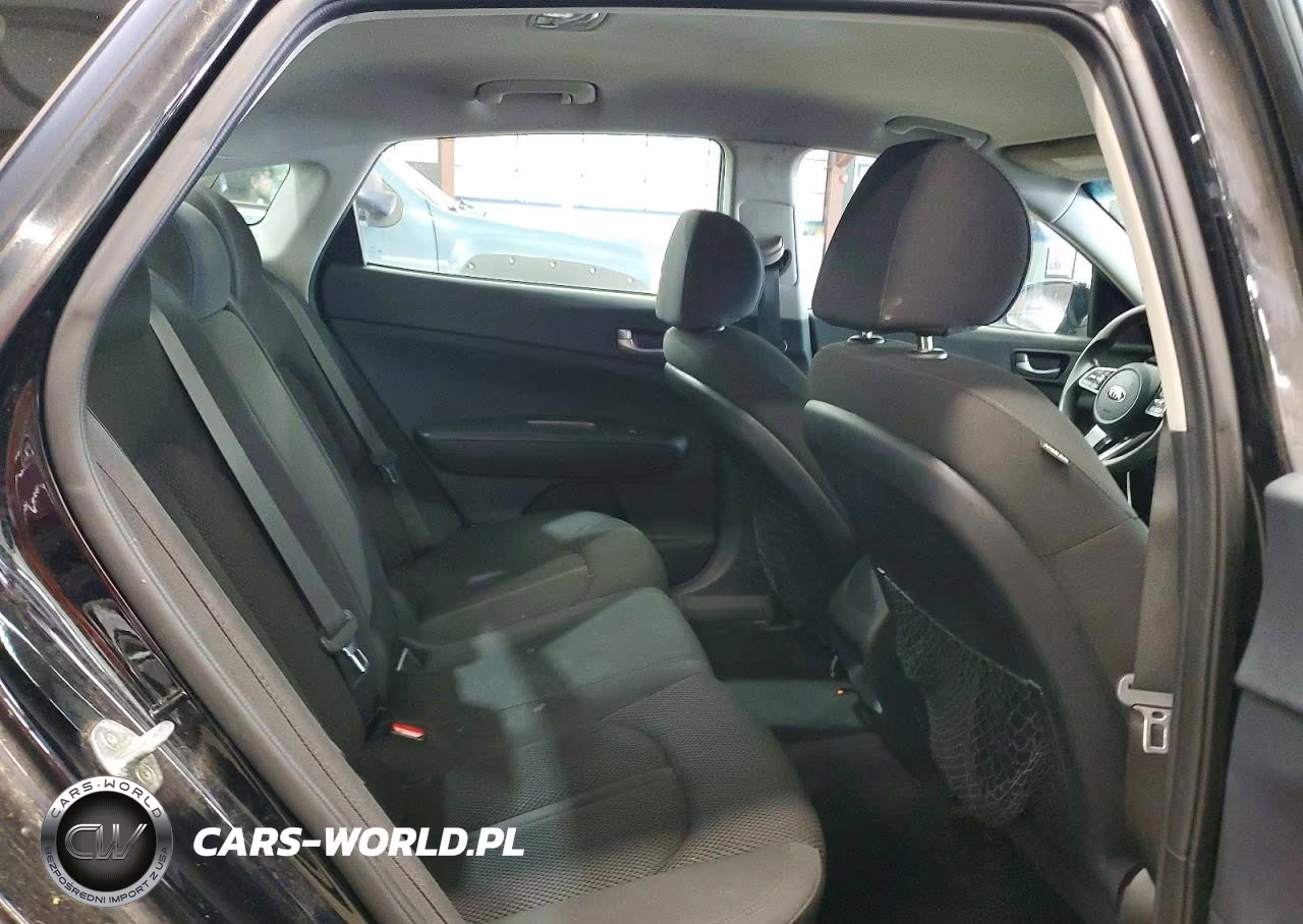 2019 Kia Optima Lx VIN:5XXGT4L31KG357417 - 10