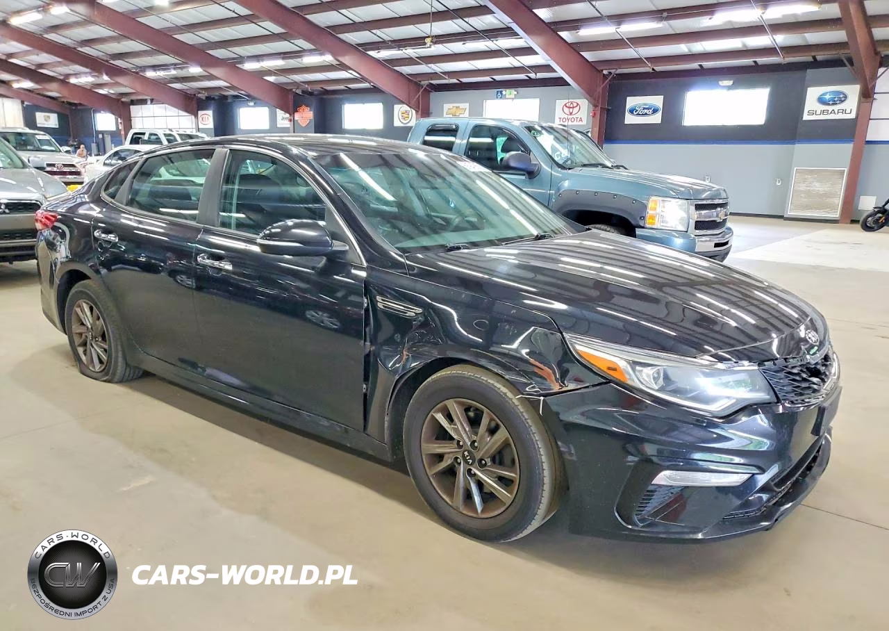 2019 Kia Optima Lx VIN:5XXGT4L31KG357417 - 4