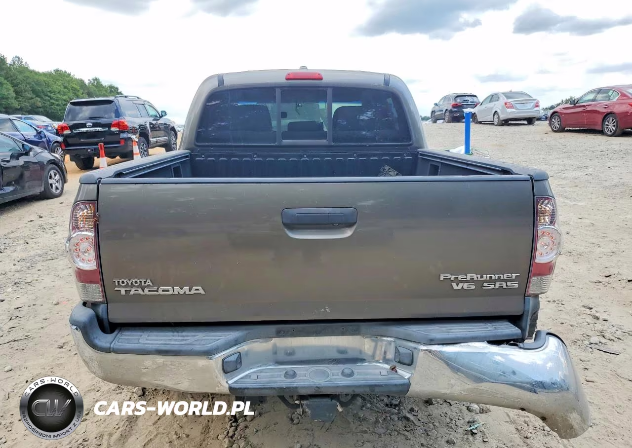2010 Toyota Tacoma Double Cab Prerunner VIN:3TMJU4GN3AM103428 - 6