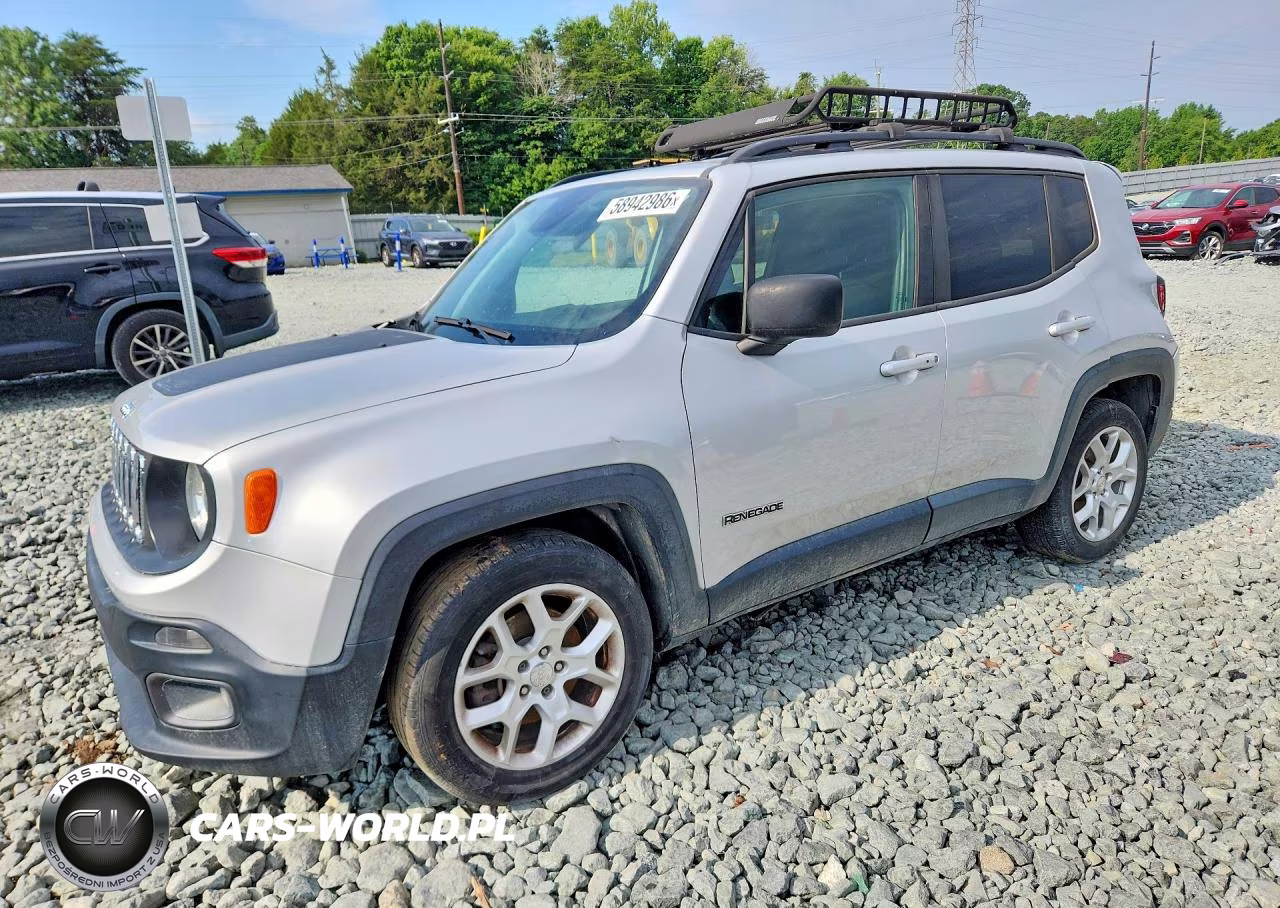 2018 Jeep Renegade Latitude VIN:ZACCJABB2JPJ40798 - 1